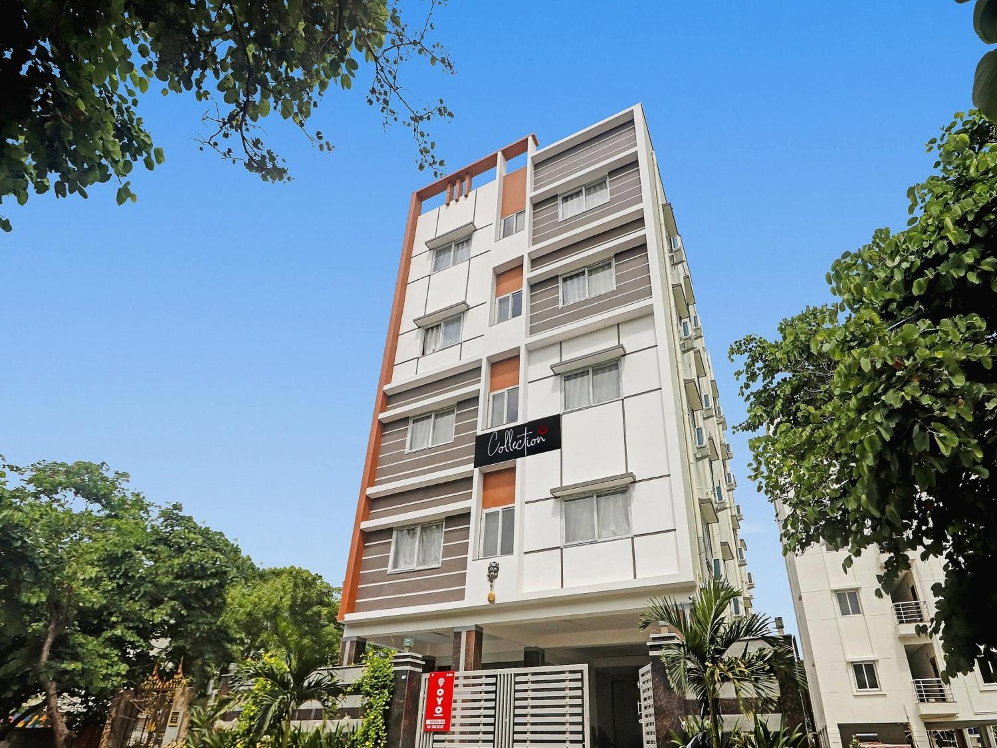 Super Capital O Srinika Inn Gachibowli Экстерьер фото